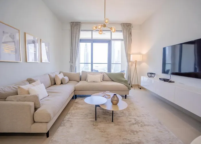 Nasma Luxury Stays - Bellevue Tower 1